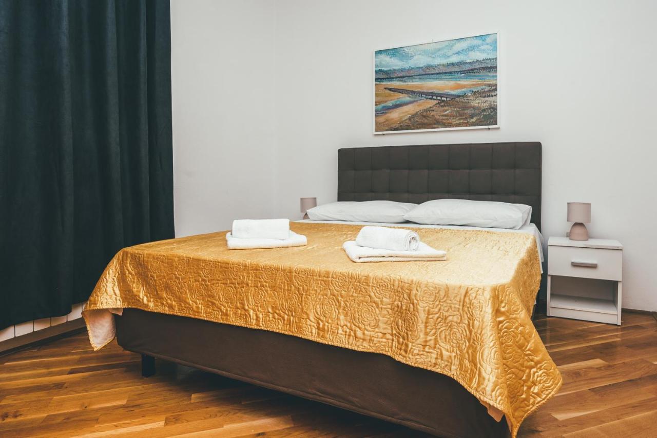 Matej 1 Apartment Zadar Ngoại thất bức ảnh