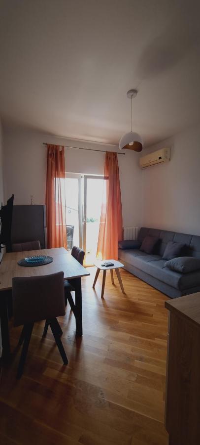 Matej 1 Apartment Zadar Ngoại thất bức ảnh