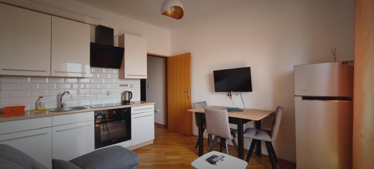 Matej 1 Apartment Zadar Ngoại thất bức ảnh